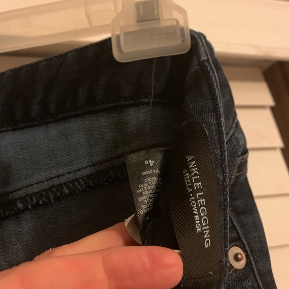 Super cute jeans - Picture 2 of 5